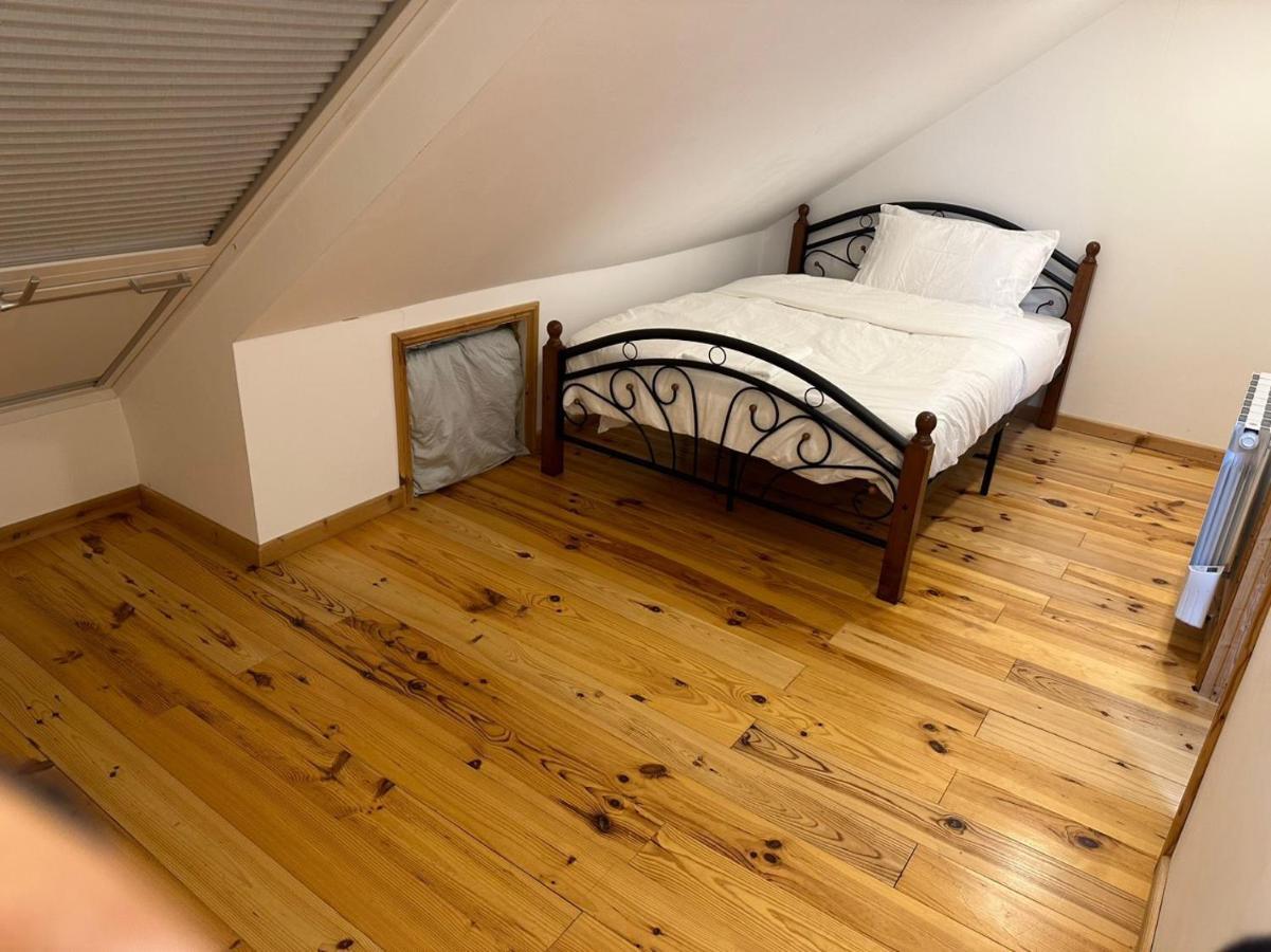 Tran Homestay Лондон Екстериор снимка