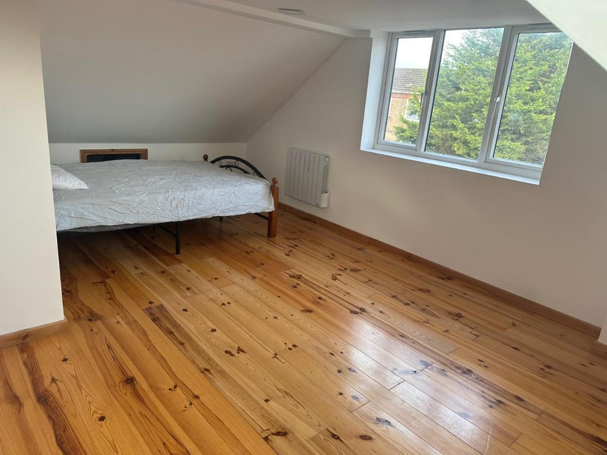 Tran Homestay Лондон Екстериор снимка