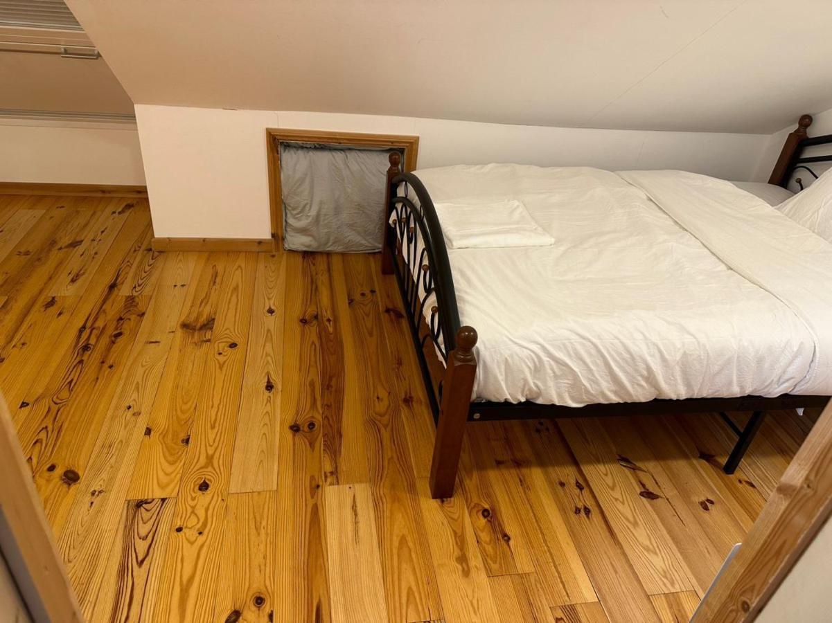 Tran Homestay Лондон Екстериор снимка